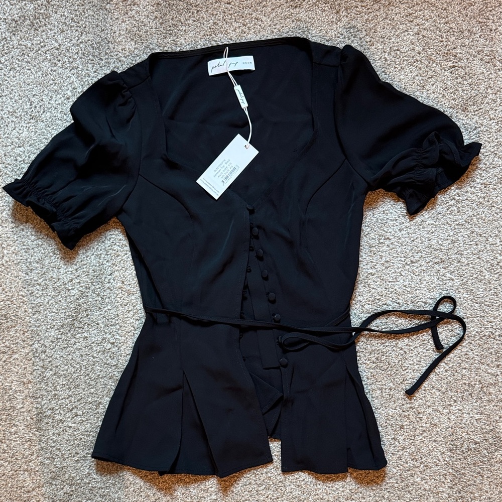 Petal & Pup Black Puff Sleeve Blouse KAMERAN TOP - BLACK